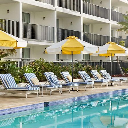 The Beachcomber Hotel & Resort, Ascend Hotel Collection Toukley Eksteriør bilde The pool at The Standard, East Village