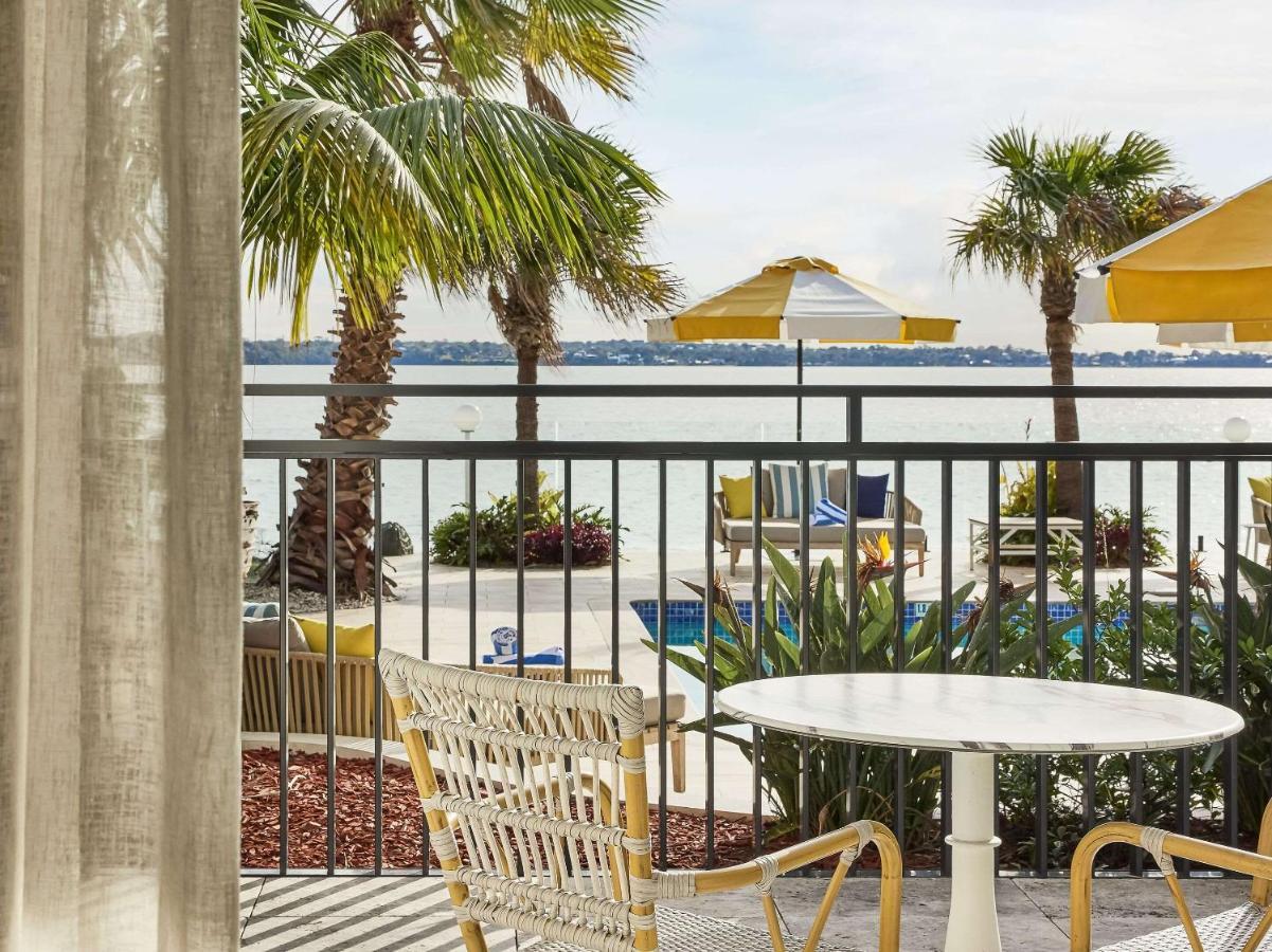 The Beachcomber Hotel & Resort, Ascend Hotel Collection Toukley Eksteriør bilde View of the pool at the Hotel St. George