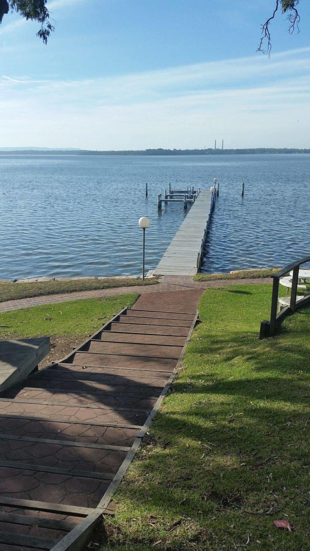 The Beachcomber Hotel & Resort, Ascend Hotel Collection Toukley Eksteriør bilde The pier at the town park